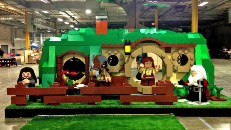 Illustration for article titled This Insane Life-Sized Lego Hobbit Bag End Is Made With Two Million Bricks